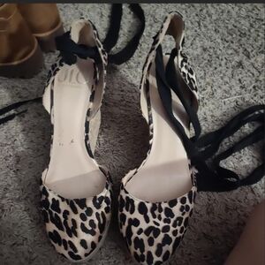 Jennifer Lopez Leopard Print Espadrilles